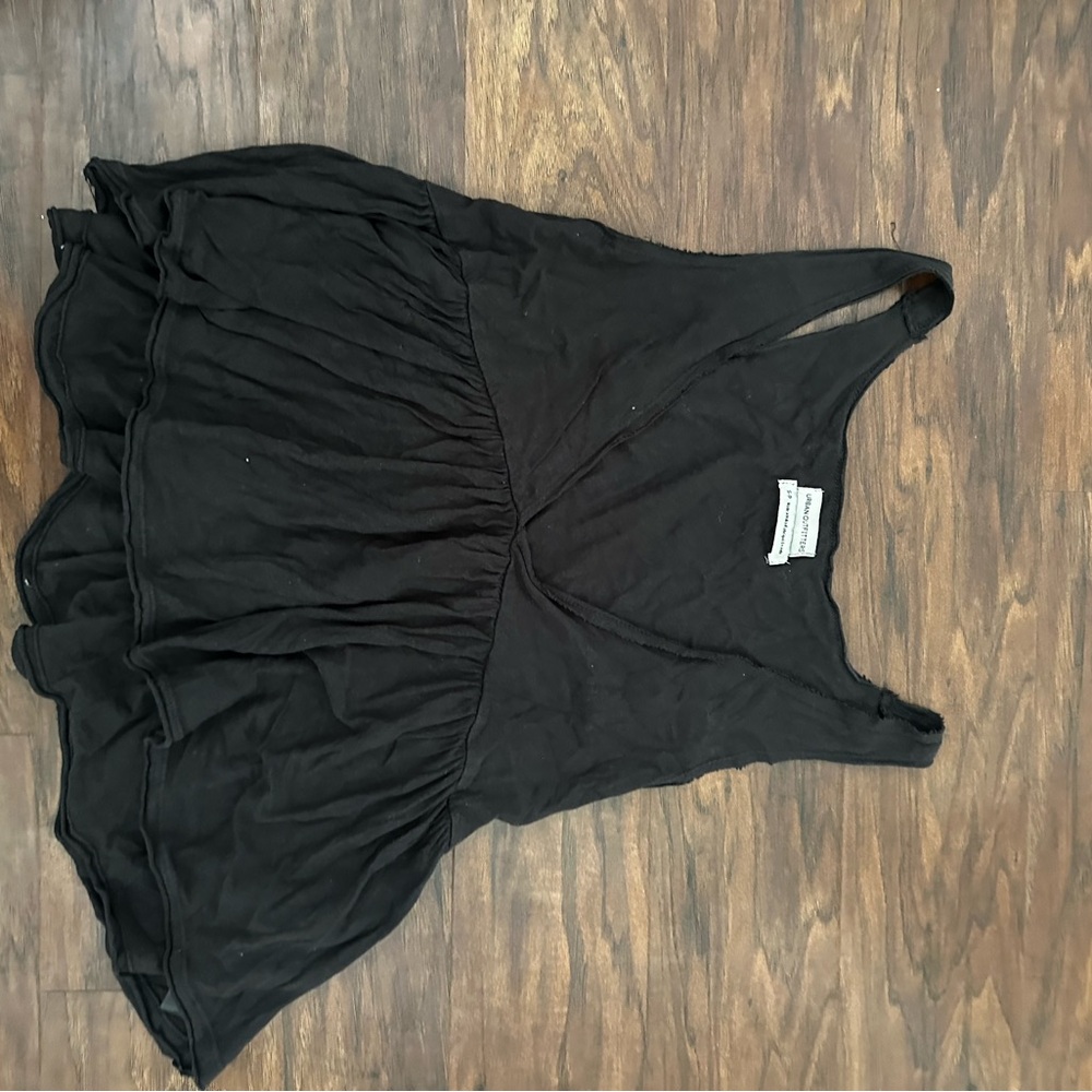 Black Sleeveless Top
